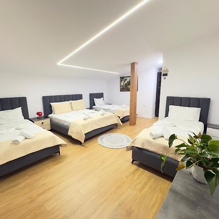 Alesio Guest House Krujë エクステリア 写真