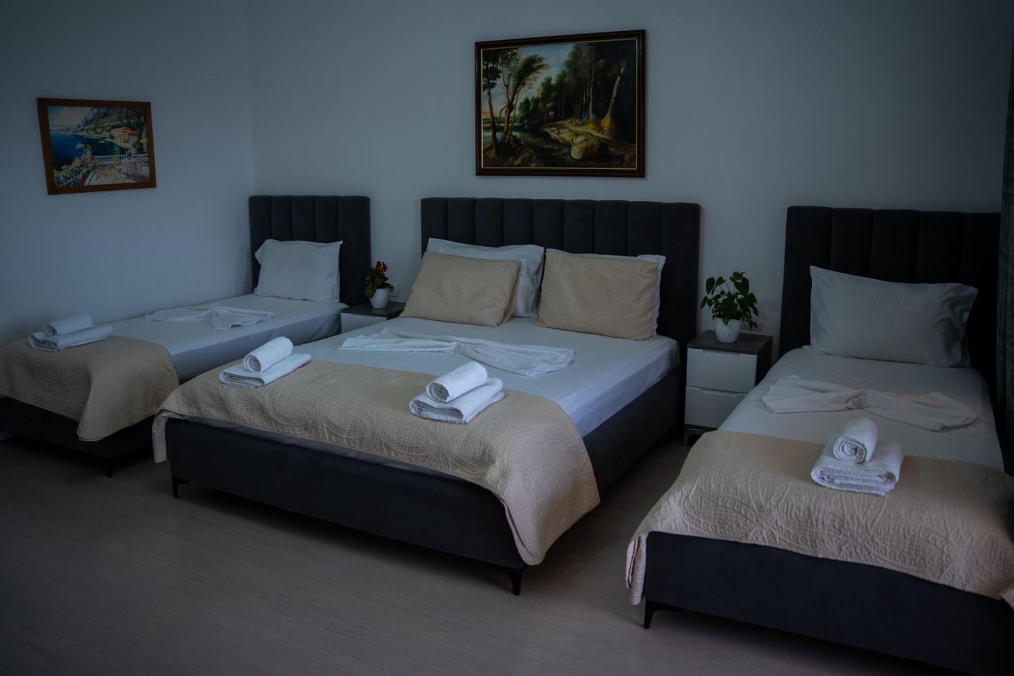Alesio Guest House Krujë エクステリア 写真