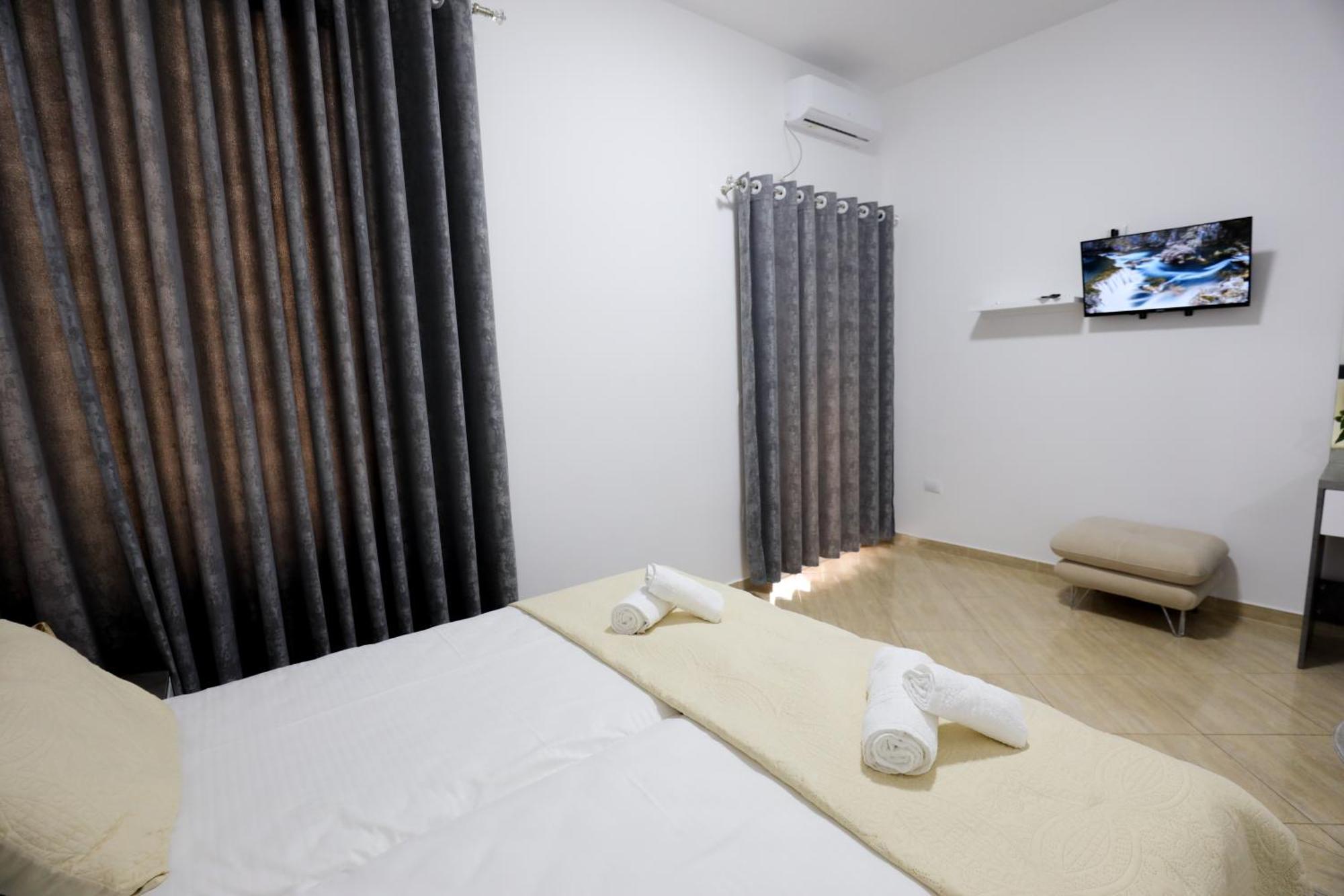 Alesio Guest House Krujë エクステリア 写真
