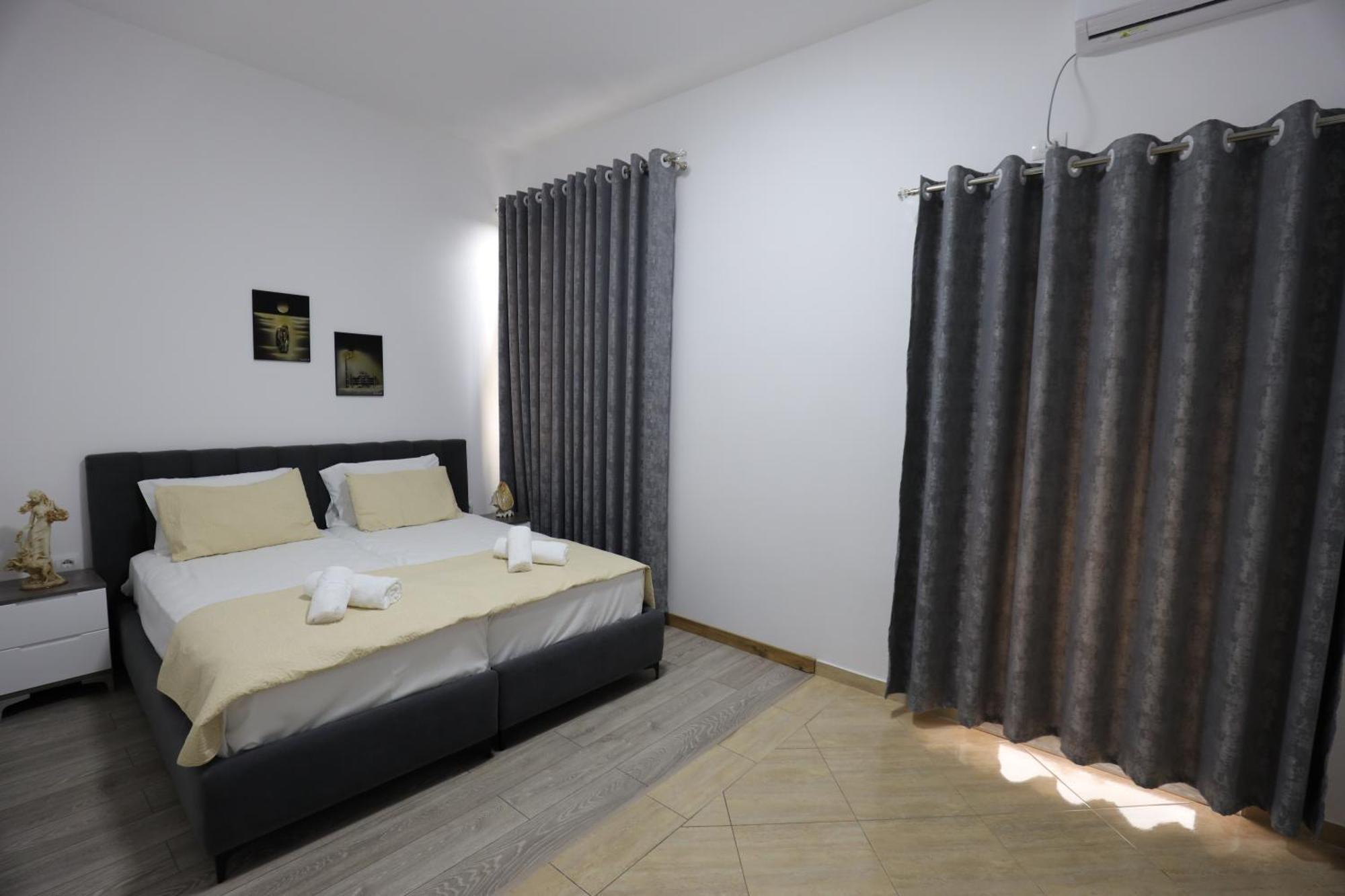 Alesio Guest House Krujë エクステリア 写真