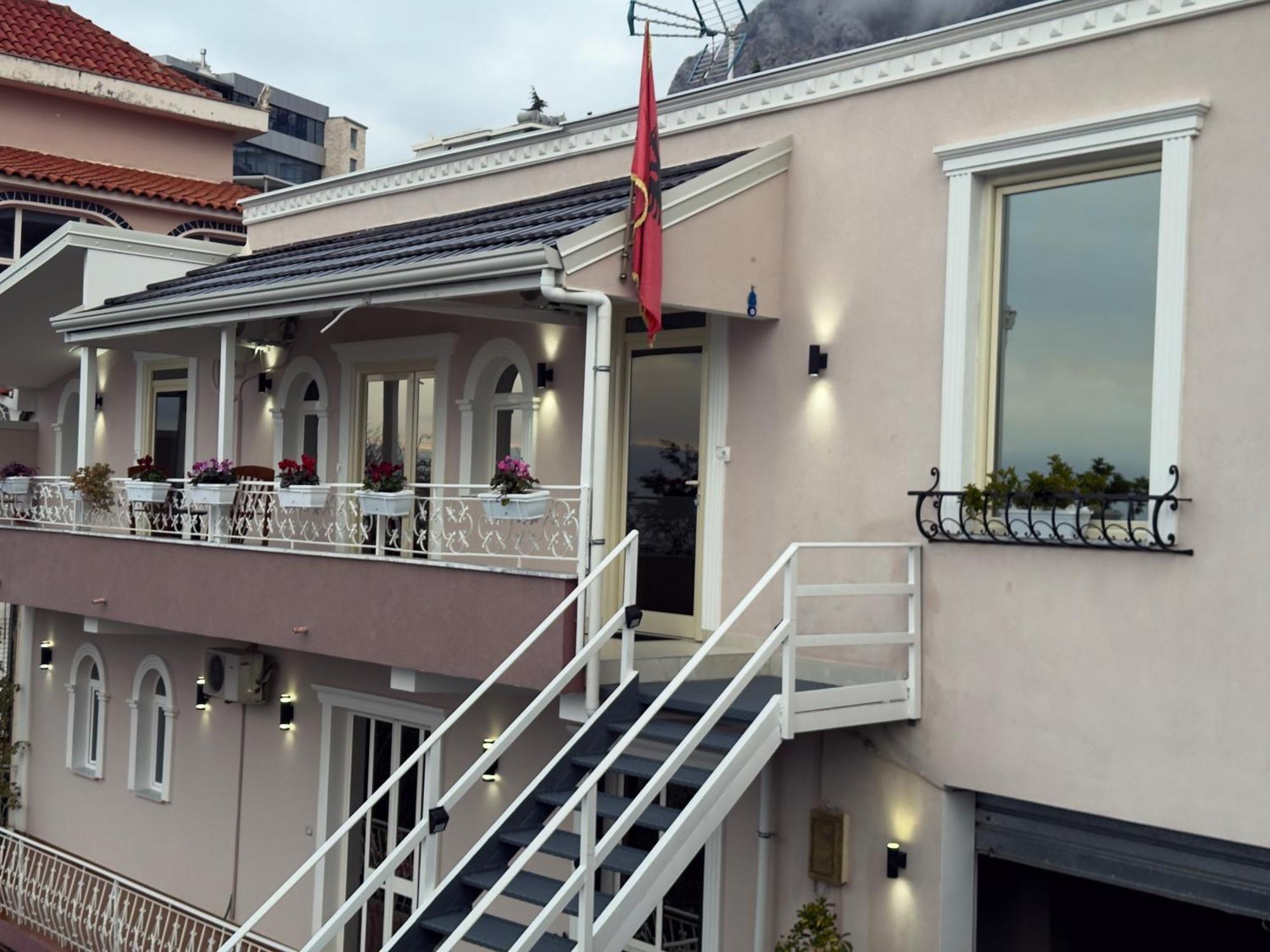 Alesio Guest House Krujë エクステリア 写真